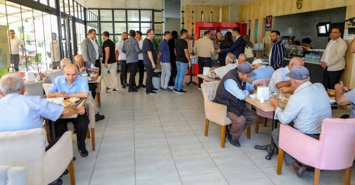 Bayraklı Belediyesi “Askıda Yemek” uygulaması başlattı