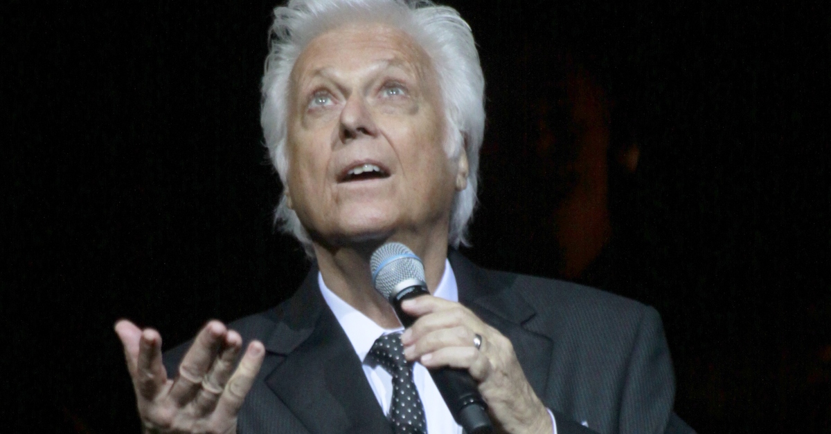 Grammy ödüllü şarkıcı Jack Jones hayatını kaybetti
