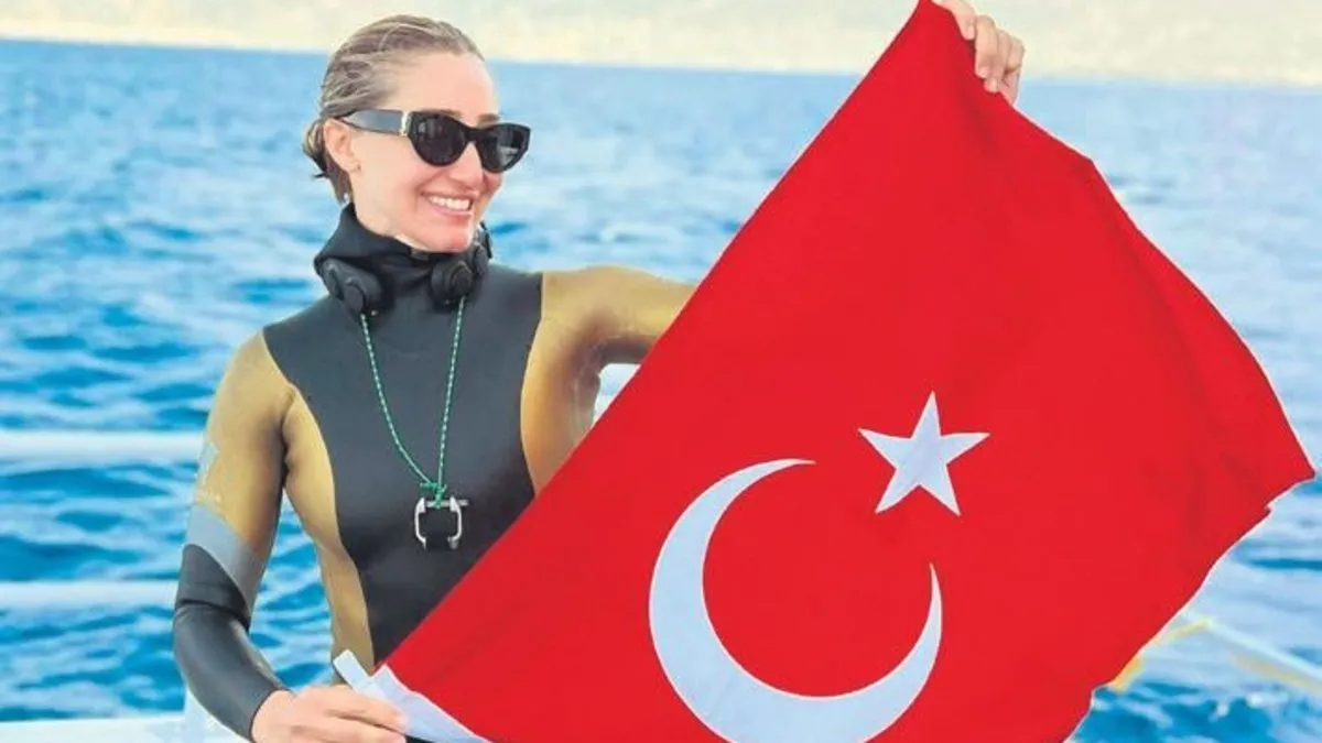 Şahika Ercümen’den bir Türkiye rekoru daha