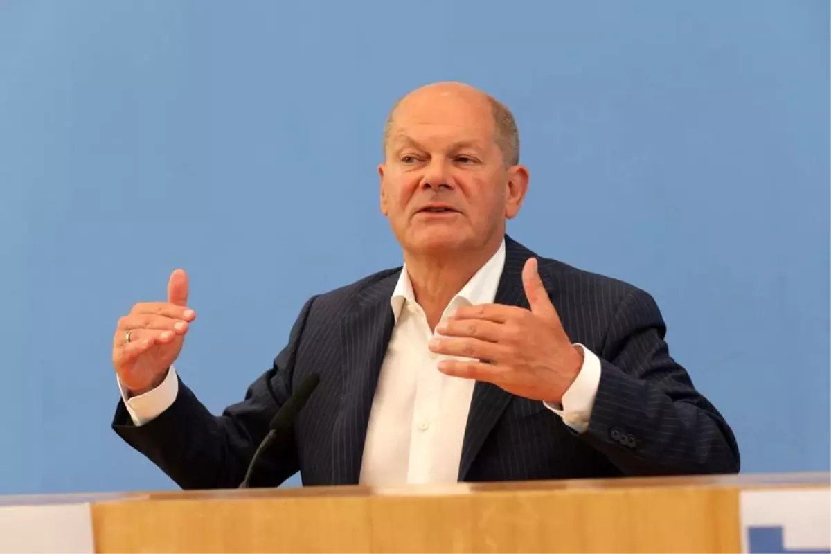Scholz’tan Çin ile Elektrikli Araç Anlaşması Çağrısı