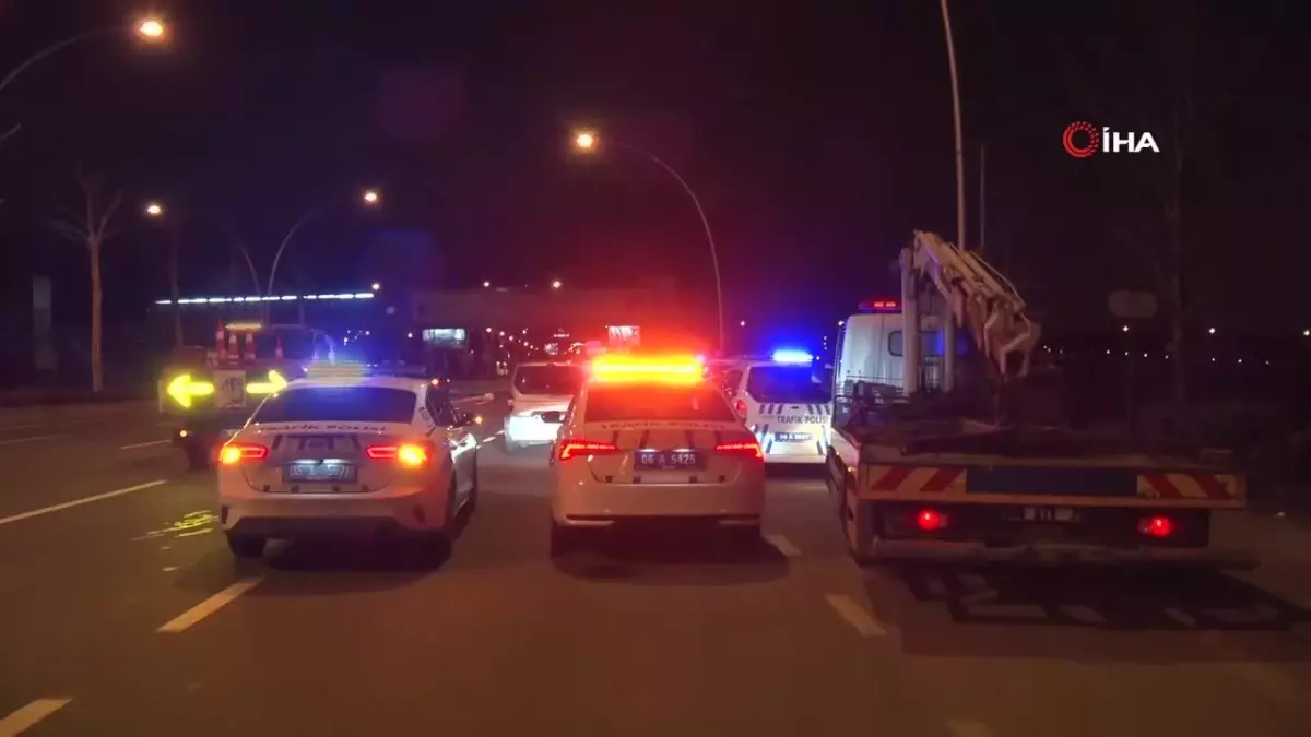 Ankara’da Araçtan Atlayan Kadın Hayatını Kaybetti