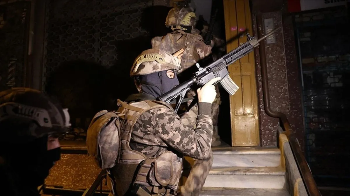 İstanbul’da DEAŞ’a yönelik operasyon! 6 kişi tutuklandı