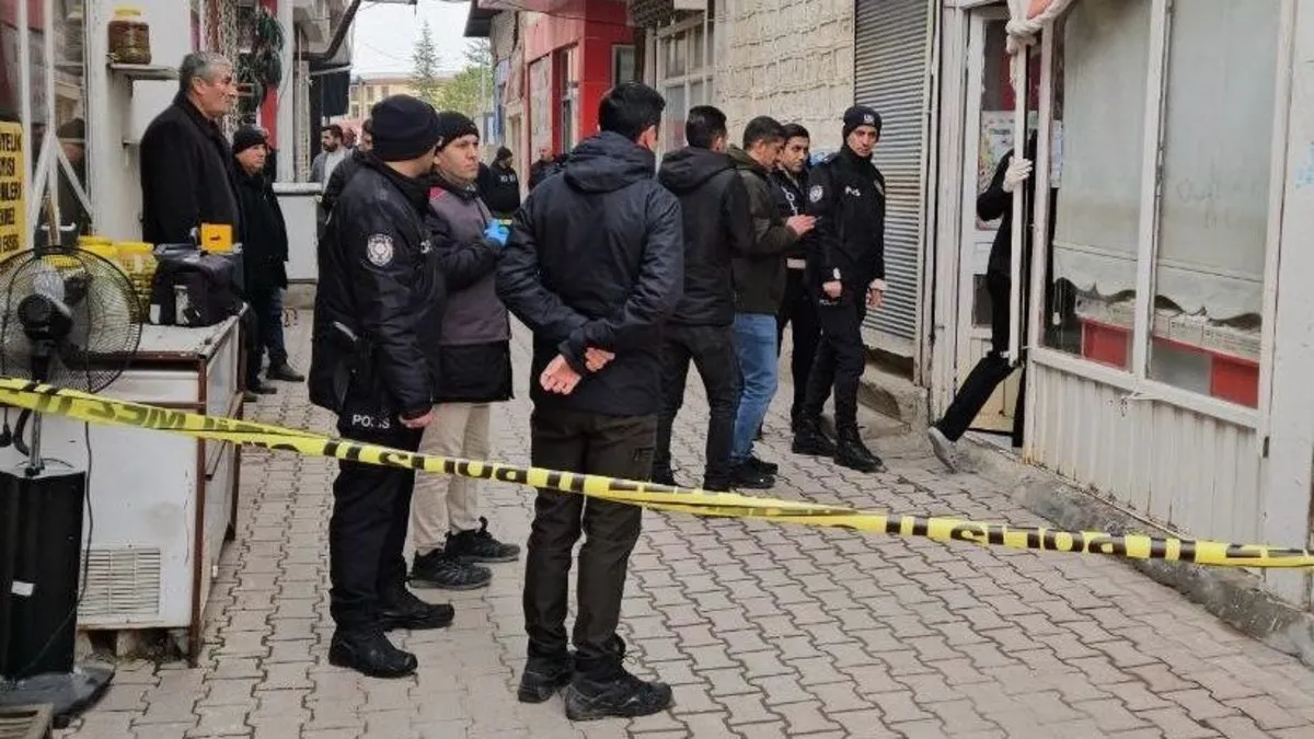 Şekerci ustası hamur makinesinde boğuldu