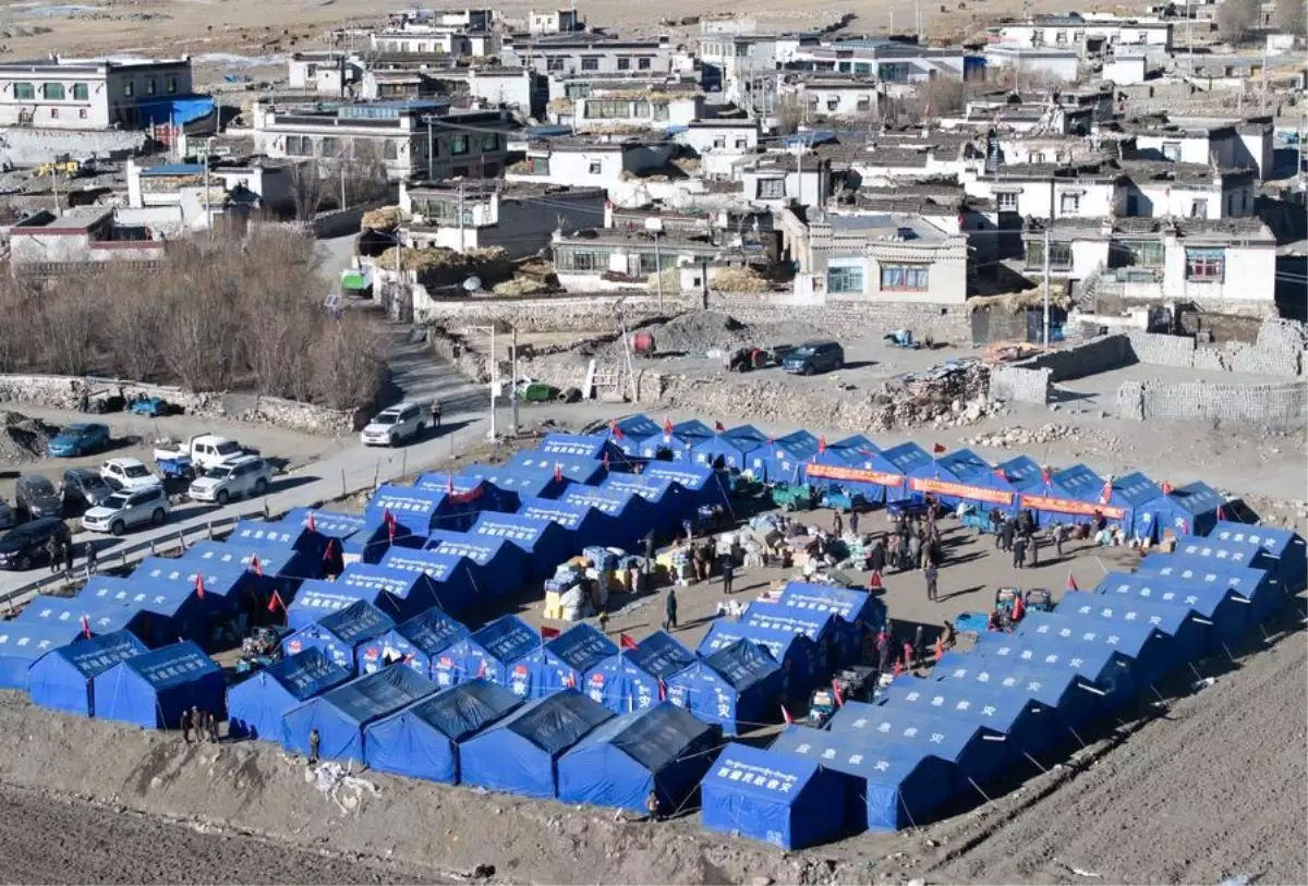 Tibet’te Deprem Anması