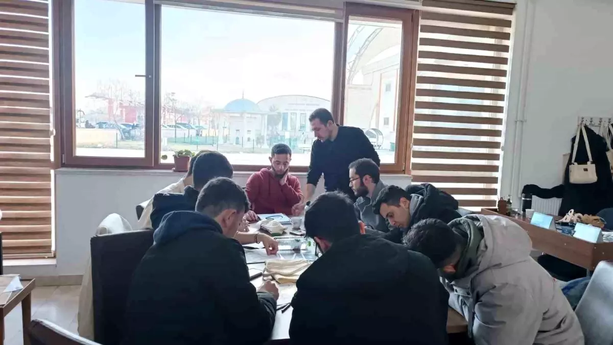 Bez Çanta Atölyesi Yoğun İlgi Gördü
