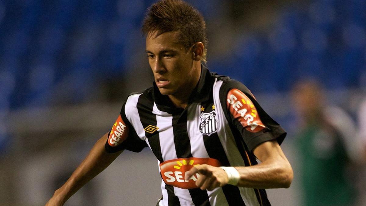 Neymar, yuvasına geri döndü! Santos, transferi açıkladı