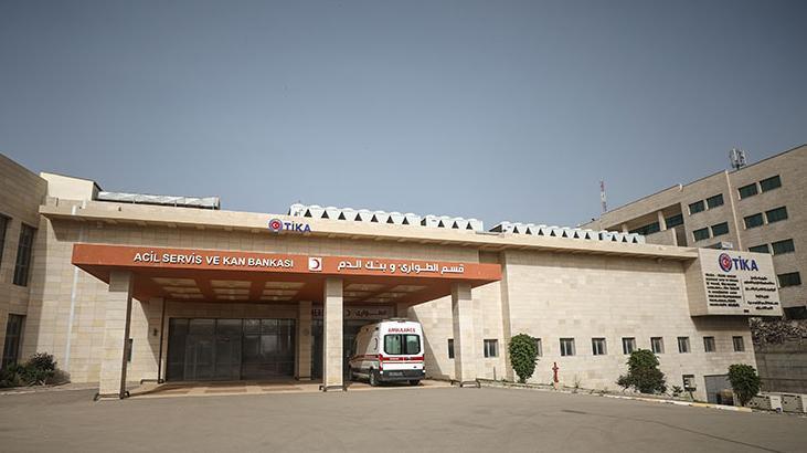 İsrail ordusu, Gazze’deki Filistin-Türkiye Dostluk Hastanesi’ni havaya uçurdu