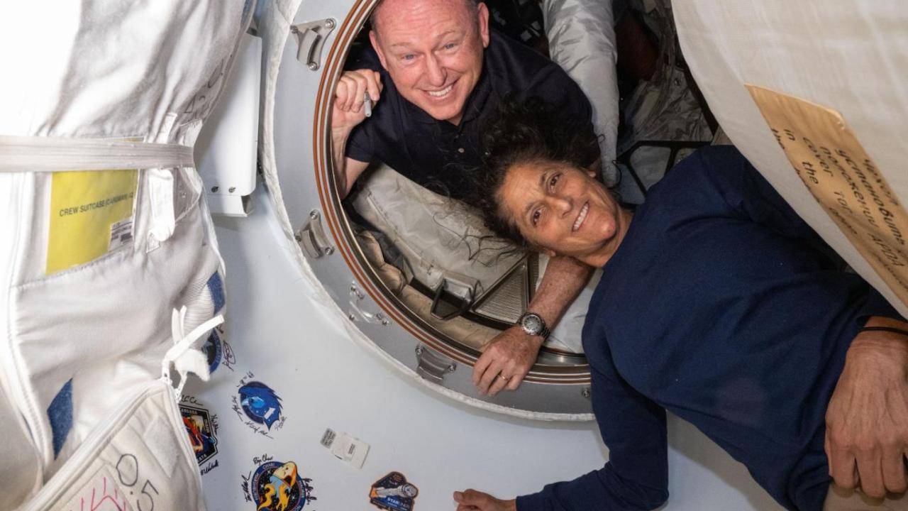 Uzayda 9 aydır mahsur kalan ABD’li astronotlar dünyaya dönüyor