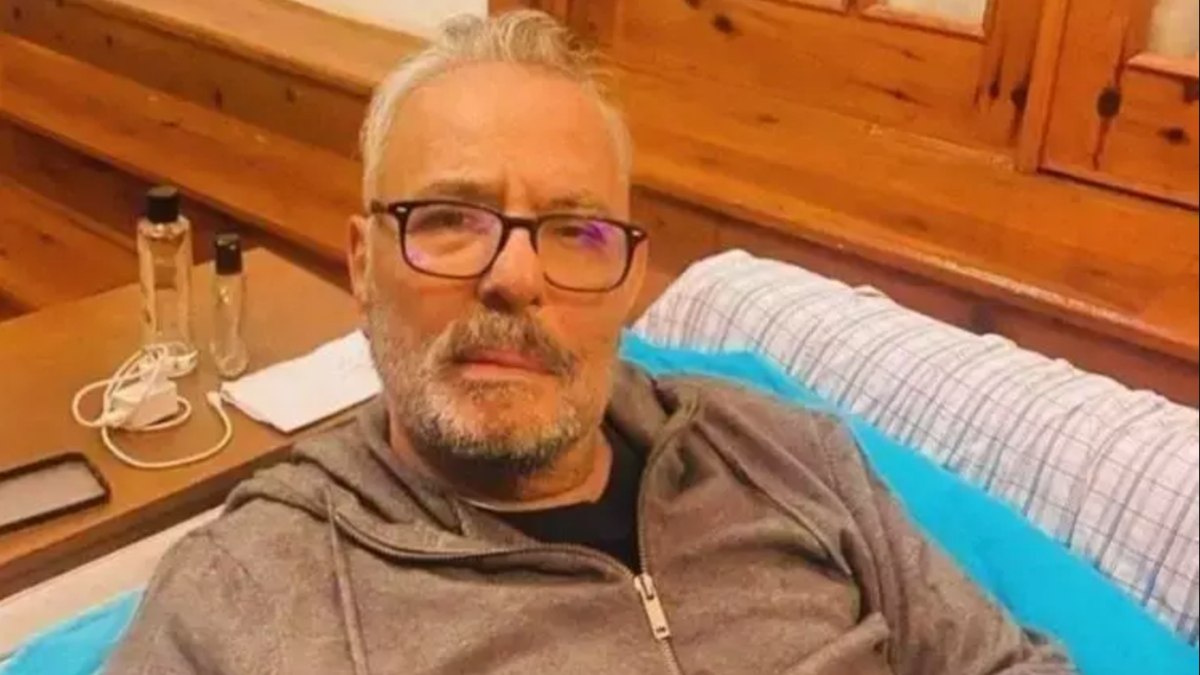 Şarkıcı Ferdi Tayfur’un kızı ve yeğeninden yeni paylaşım! “Ümitsiz paylaşım”